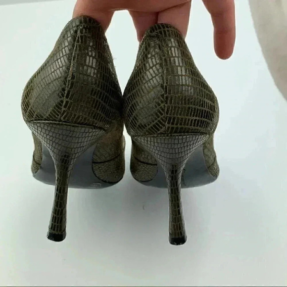 Bcbgeneration heels sz 6.5 36.5 Katchens green leather python print stilettos - Picture 7 of 12